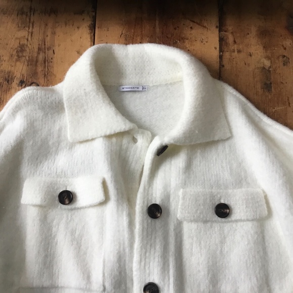 Cream color fuzzy shacket - Picture 1 of 3